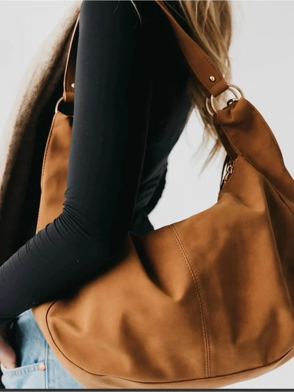 Women’s Tan Leather Hobo Bag - Classic Everyday Shoulder Purse